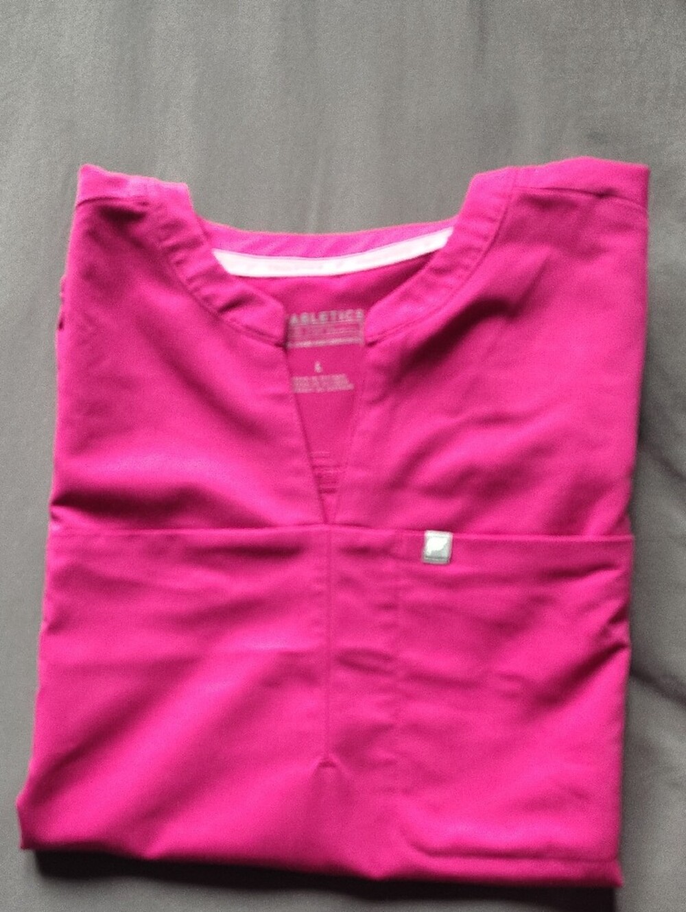 Fabletics Women's Scrub Set - Picture 3 of 4